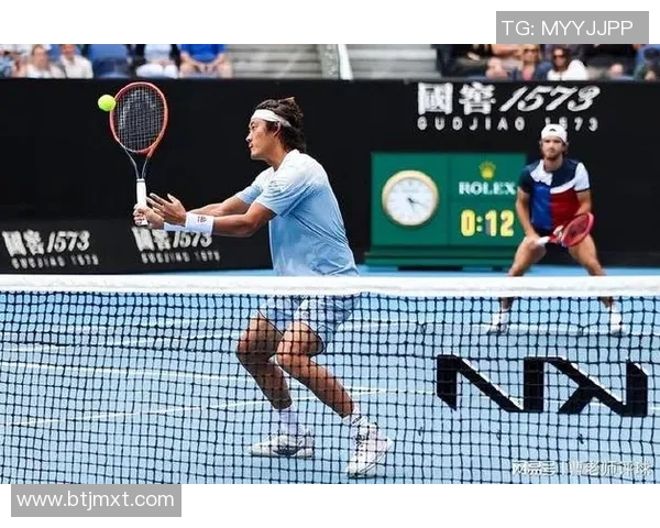 重庆网球队以64分领跑大满贯积分榜展现强劲实力